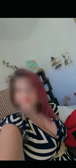 Anna, 40
