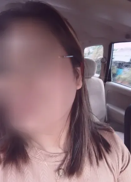 Aya, 33