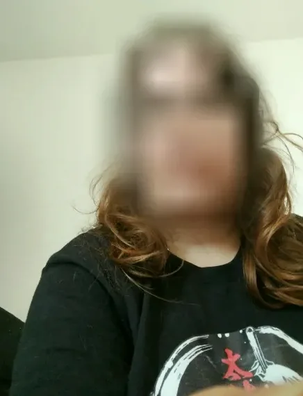 Ellen, 38