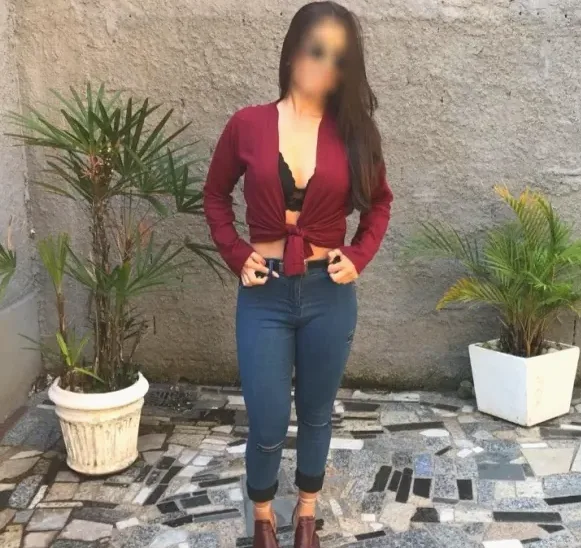 Katja, 34