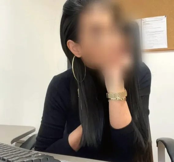 Mette, 24