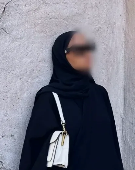 Nadia, 26