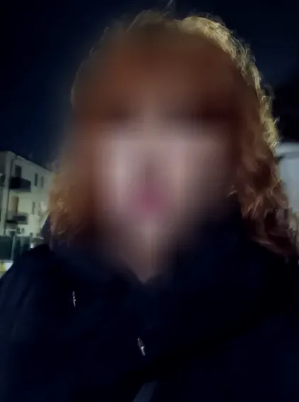 Sara, 40