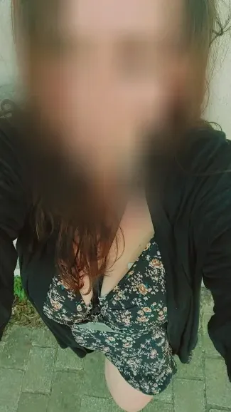 Selma, 30