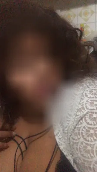 Vilma, 29