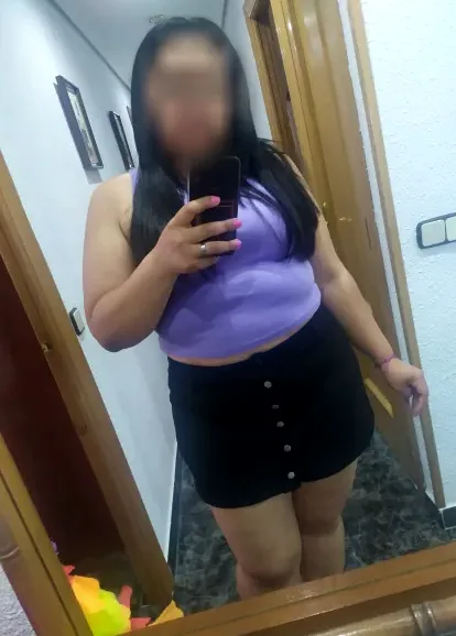 Zeynep, 34
